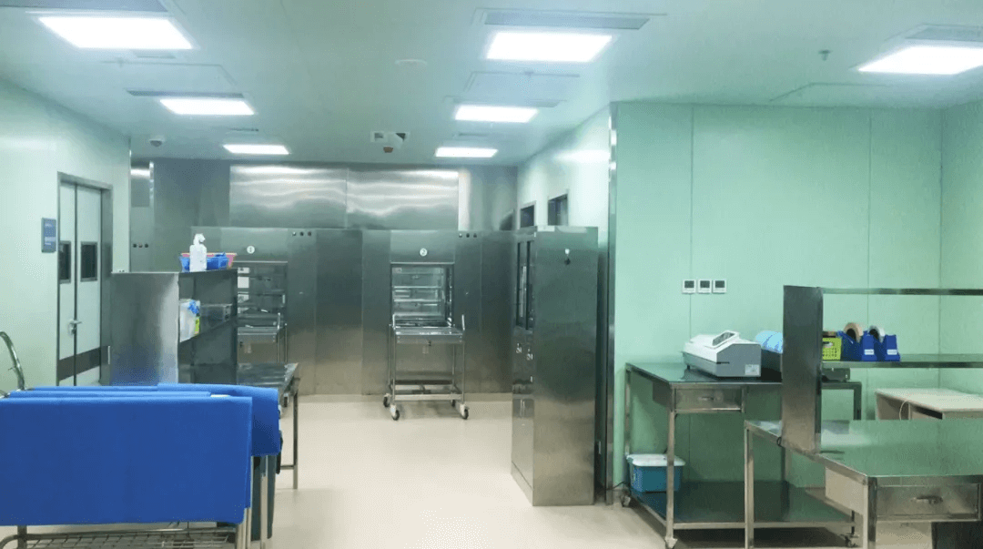 中心.jpg 中心.jpg